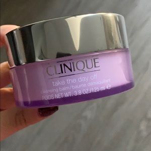 Clinique Take the Day Off